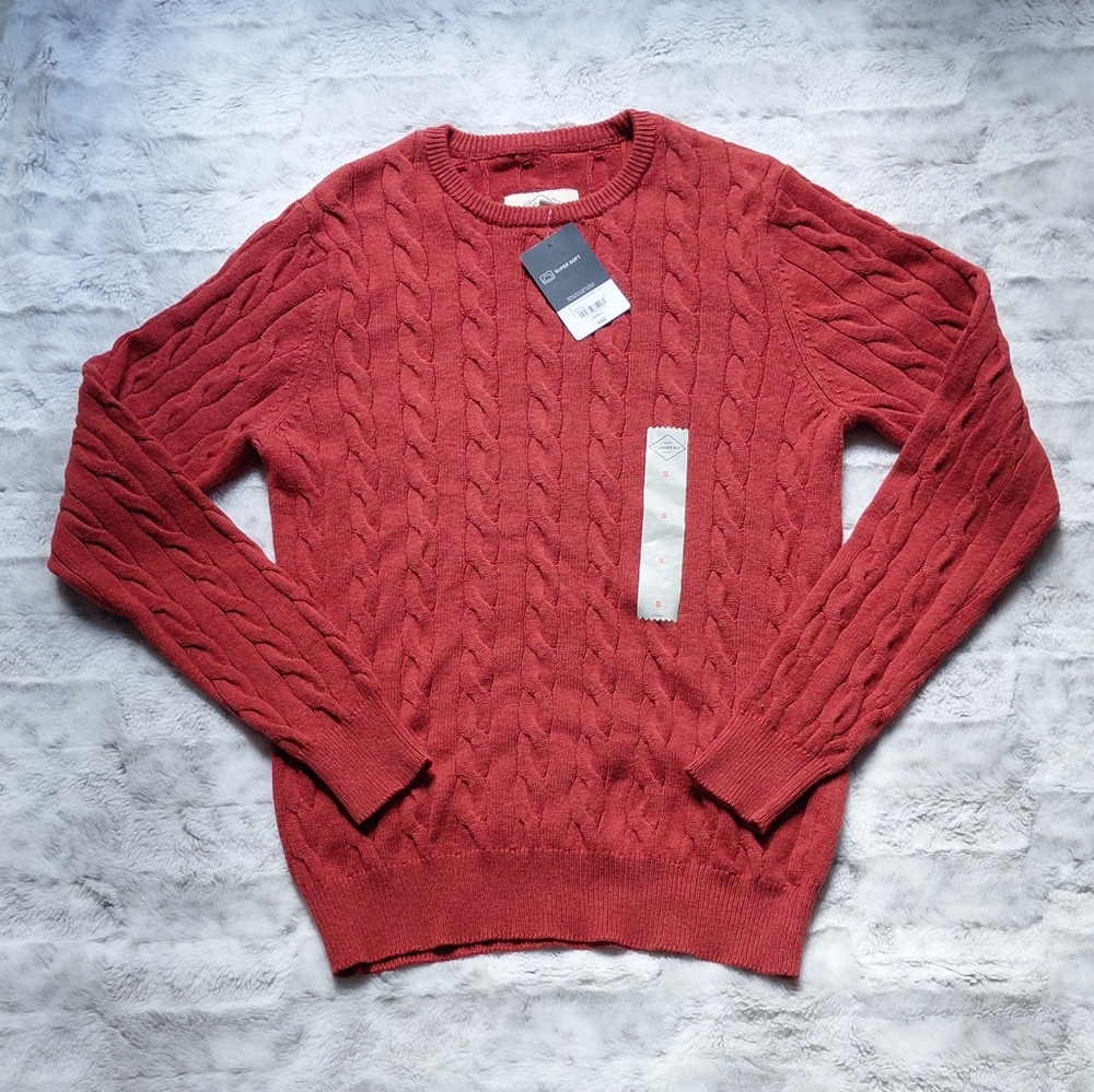 St Johns Bay NWT Super Soft Fishermen Cableknit Brick Red Crew Sweater. Size S.